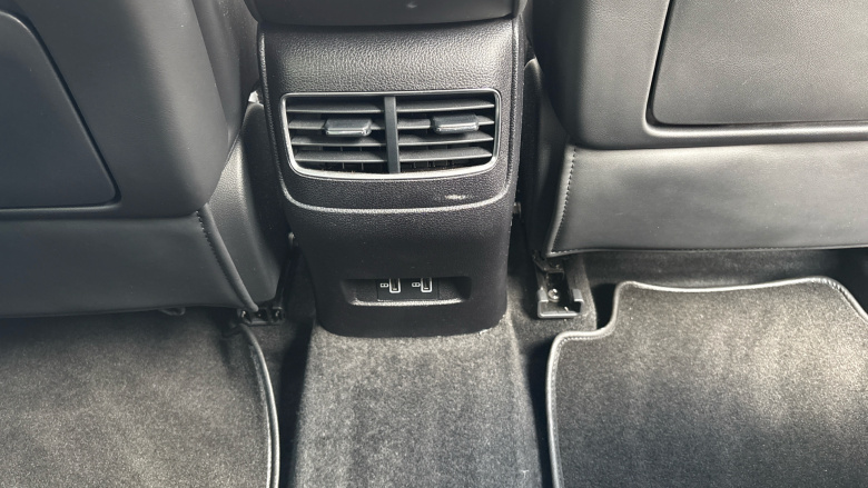 MG HS 1.5 T-GDI Trophy 5dr Petrol Hatchback